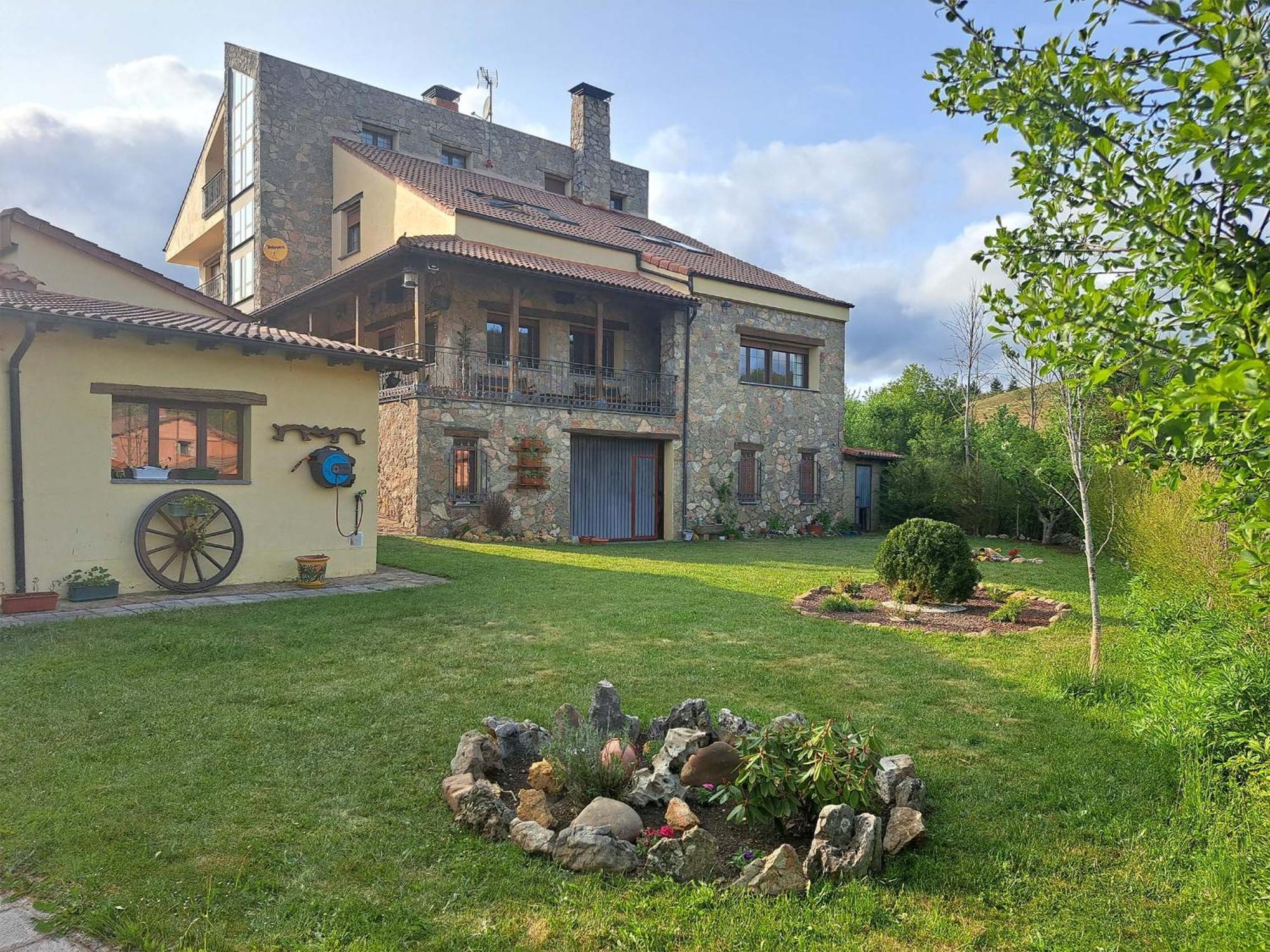 Hotel Rural Valle Del Tuejar Taranilla Екстериор снимка