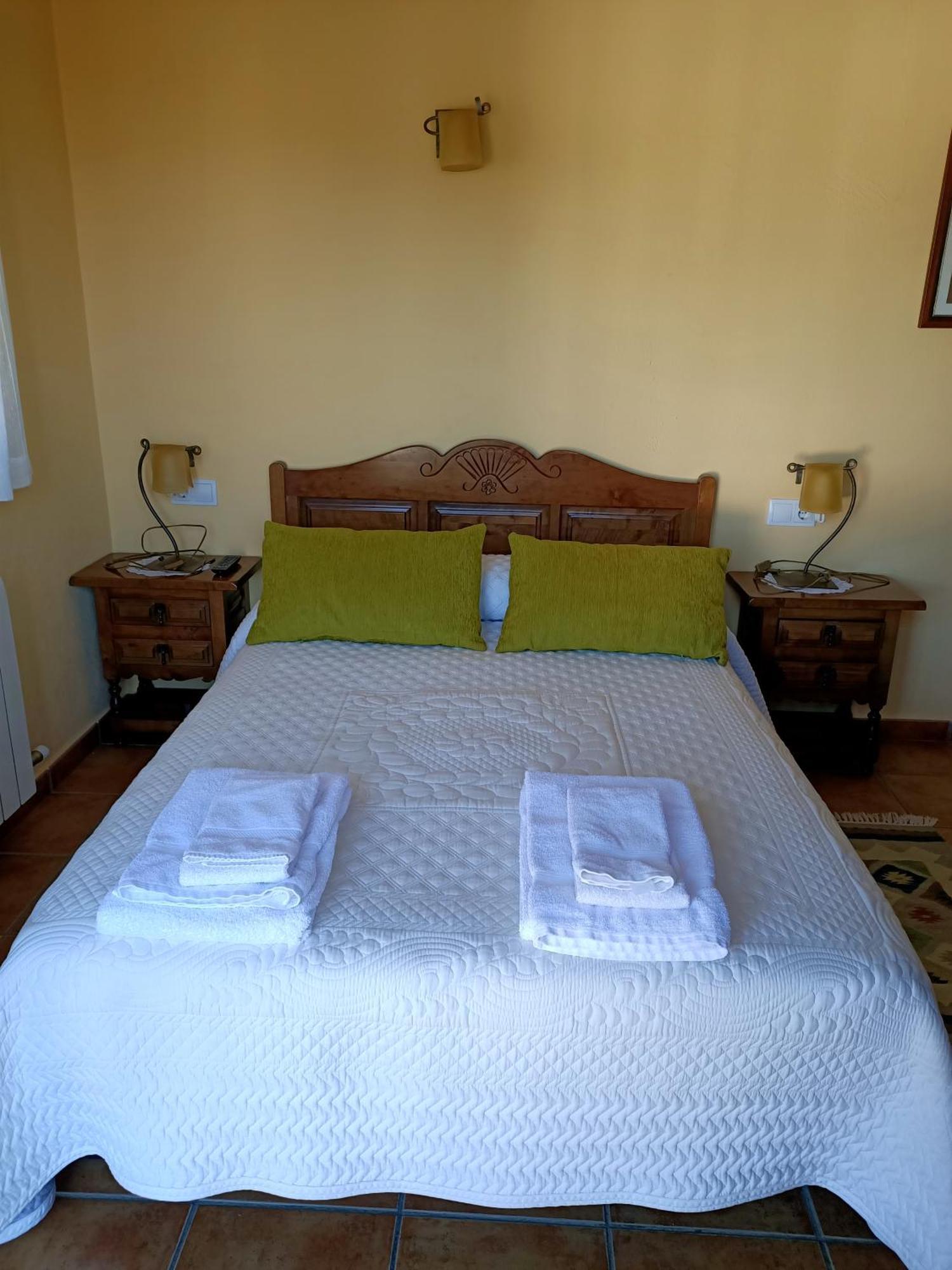 Hotel Rural Valle Del Tuejar Taranilla Екстериор снимка