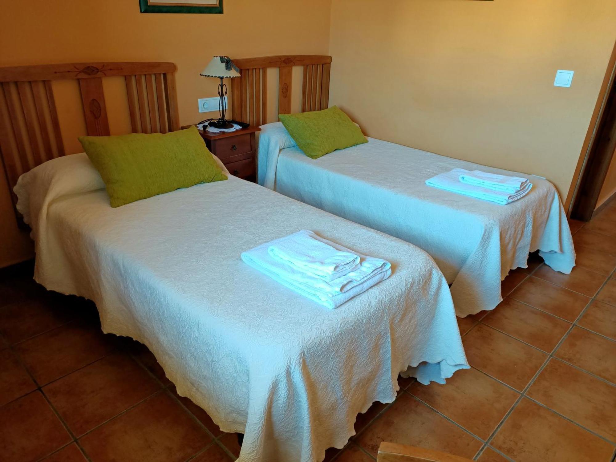 Hotel Rural Valle Del Tuejar Taranilla Екстериор снимка